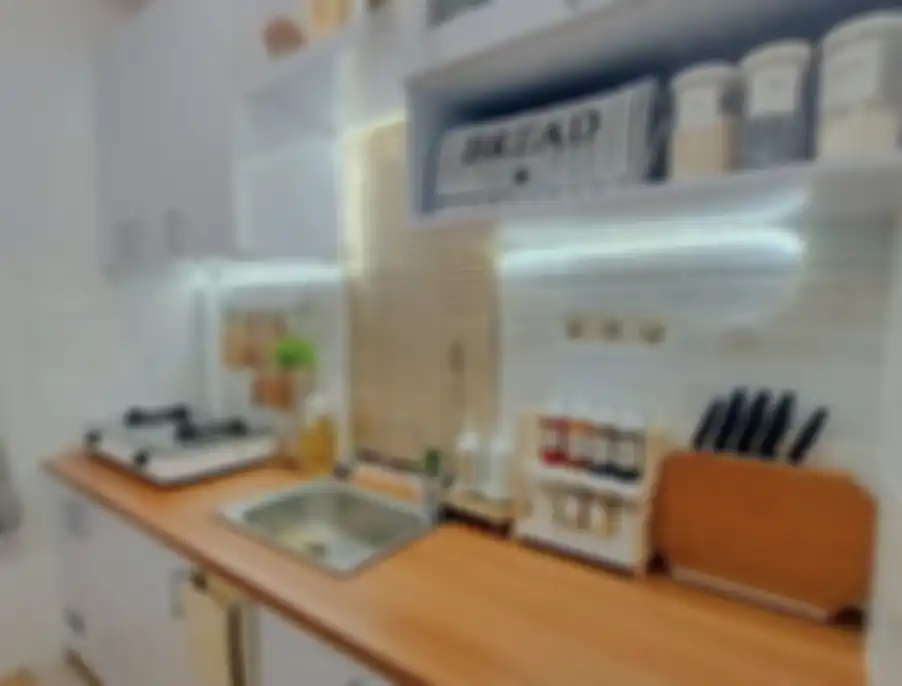 9 foto desain dapur kecil cantik yang cocok buat diaplikasikan di rumah tipe 30/60. Masuk ke bujet Ibu-ibu. Dijamin bikin tetangga iri.