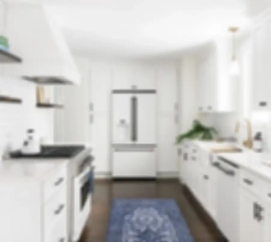 Desain dapur besar minimalis bisa langsung jadi berkat sentuhan kreatif begini. Bahkan, 7 foto tampilan sampai bikin kagum.
