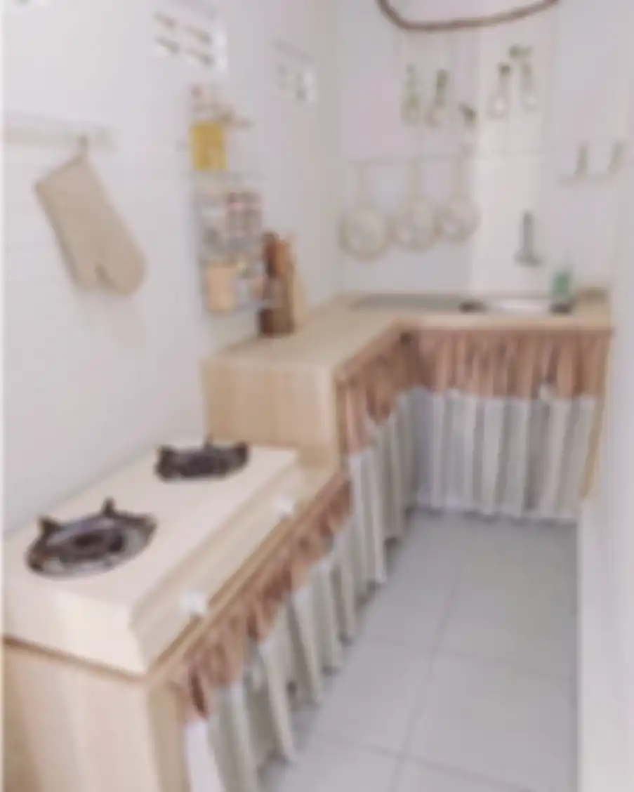 Desain dapur lurus minimalis bikin Ibu-ibu tambah percaya diri. Apalagi 8 foto hasilnya menawan hati. Jadi solusi jitu di rumah sempit.