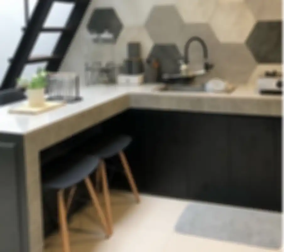 Desain meja dapur cor bentuk L sulap area memasak tampak estetik nan cantik. Pantas dapat acunagn jempol mertua. Ini 7 foto hasilnya.