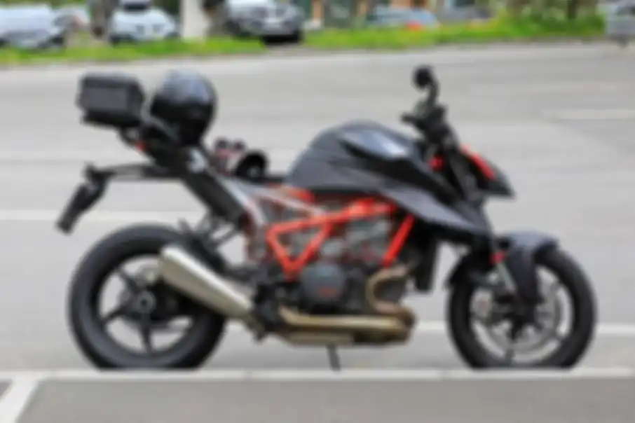 Spy shot KTM 1290 Super Duke R versi 2020