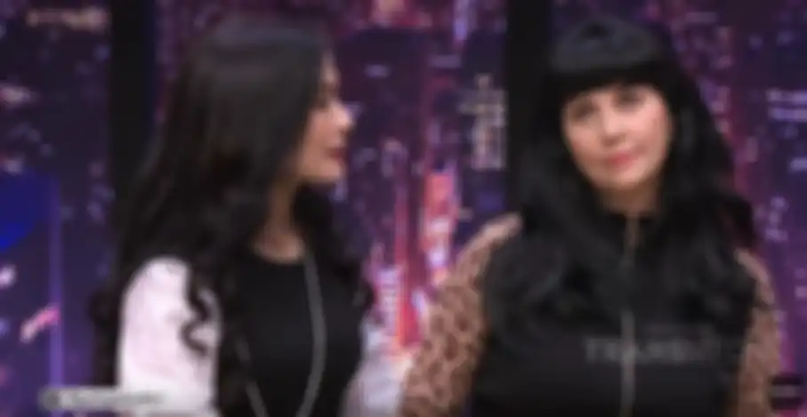 Ekspresi Meriam Bellina ketika membahas Hotman Paris
