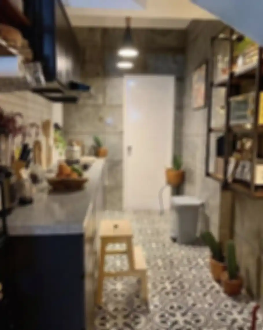 Intip 9 foto desain dapur dekat kamar mandi yang tak hanya tampil aesthetic, tapi sekaligus bisa bawa rezeki. Aturan feng shui bicara begini.