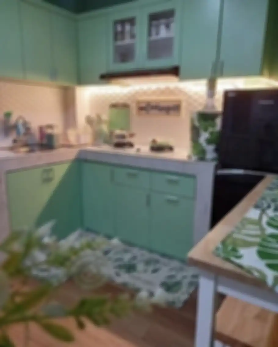 Desain dapur minimalis makin tampak mewah karena kompor sengaja dipasang dengan cara begini. Intip 8 foto cantiknya yuk. 
