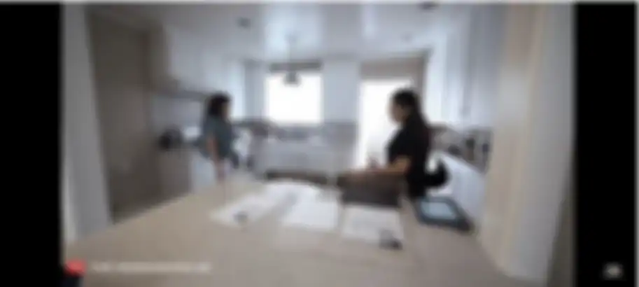 Intip yuk 7 foto rumah Anang Hermansyah di Amerika Serikat. Desain dapur pilihan Ashanty disorot. Gayanya sederhana tapi mewah.