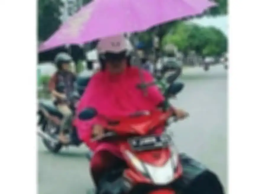 emak-emak takut kepanasan