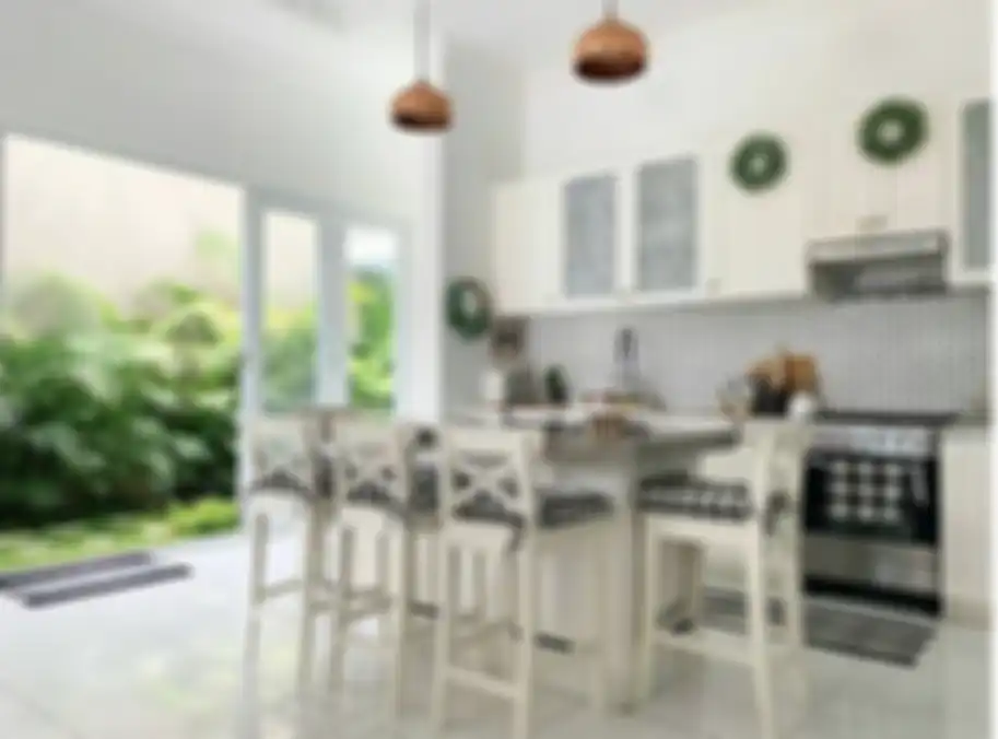 Lap dapur kotor bisa bersih seperti baru cuma dengan bahan murah ini. Jangan sampai Ibu-ibu ilfil melihat foto desain dapur aesthethic. 