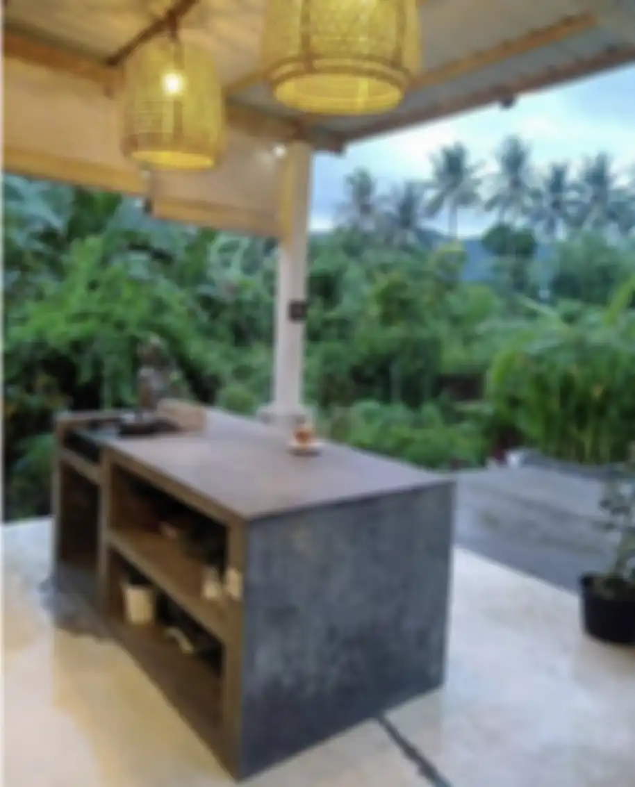 Desain dapur kotor terbuka belakang rumah menjadi sorotan. Mata mertua sampai terbelalak. Begini 9 foto hasil aplikasinya. 