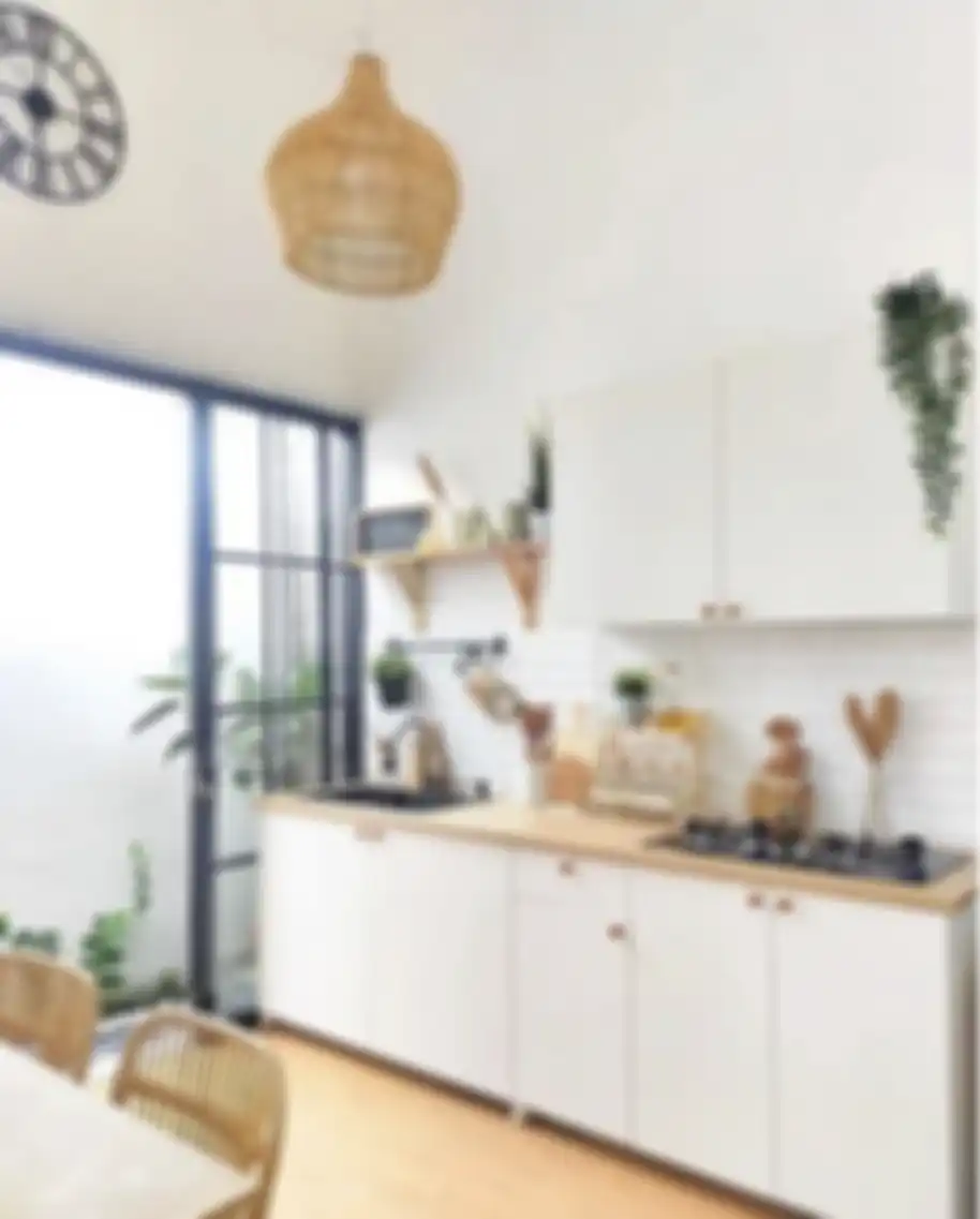 7 desain dapur sempit rapi menjadi pilihan cocok di rumah minimalis kesayangan. Foto hasilnya goda hati. Tetangga tak jemu memandanginya.