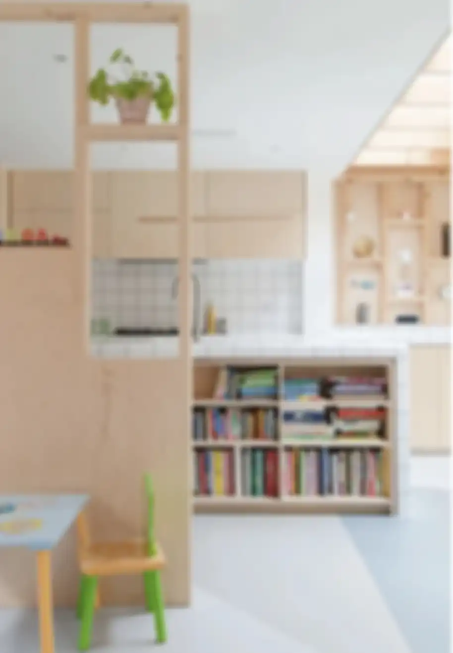 Desain pembatas dapur minimalis ini dijamin murah. Cuma pakai bahan yang sering dibuang tukang. Lihat 8 foto hasilnya nan aesthetic.
