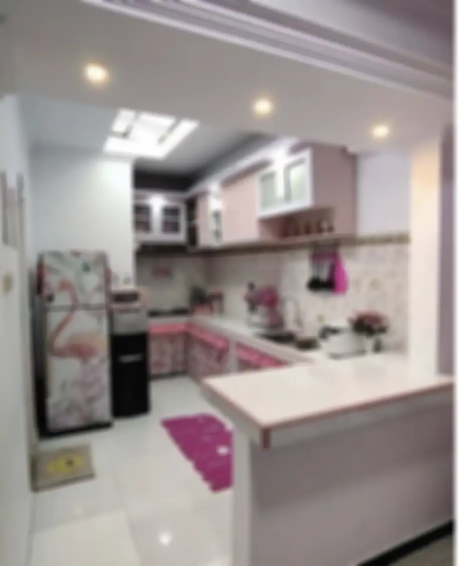 Desain dapur minimalis makin tampak mewah karena kompor sengaja dipasang dengan cara begini. Intip 8 foto cantiknya yuk. 