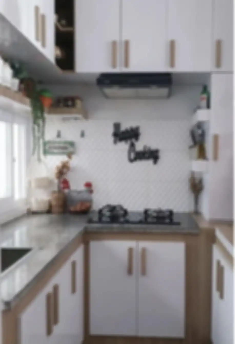 Inilah inspirasi desain dapur kecil tapi rapi yang menawan hati. Jadi solusi jitu buat rumah mungil. Cek 6 foto aestheticnya. 