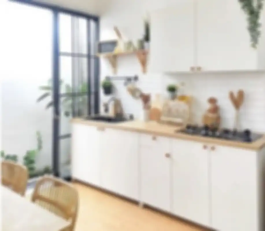7 desain dapur sempit rapi menjadi pilihan cocok di rumah minimalis kesayangan. Foto hasilnya goda hati. Tetangga tak jemu memandanginya.
