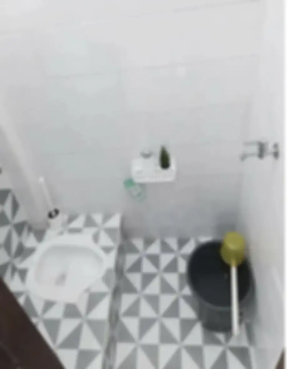 11 desain kamar mandi sederhana tapi bersih ini tinggal dipilih-pilih. Dijamin cocok buat manjakan istri. Lihat foto inspirasinya.