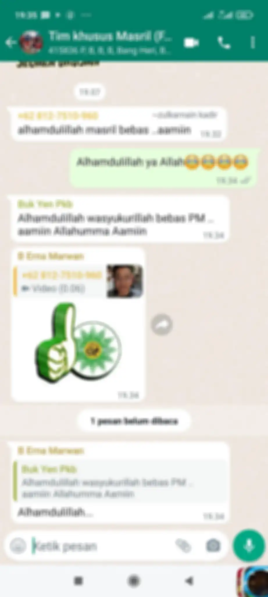 Masril penyebar konten kasus Ferdy Sambo punya jabatan mentereng, pantas dibela pengacara kelas atas. Kerap foto bareng pejabat.