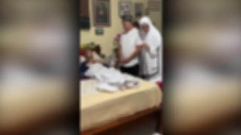 Ibunda Kalina Ocktaranny beri pesan untuk Vicky Prasetyo