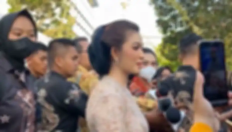 Selvi Ananda saat ditemui Grid.id di Royal Ambarrukmo Hotel, Yogyakarta pada Sabtu (10/12/2022) sore.