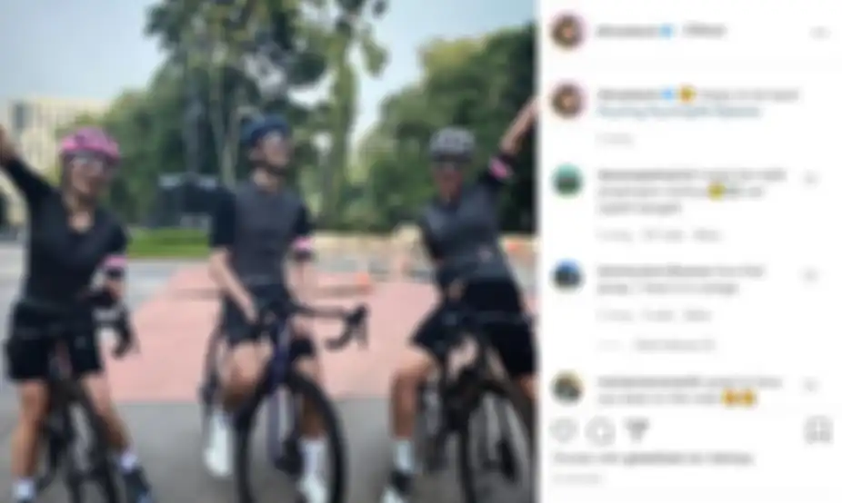 Dimas Beck dan Luna Maya bersepeda bersama