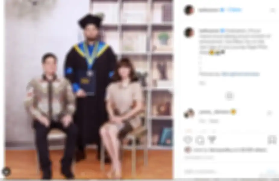 Foto Meriam Bellina bersama kedua putranya