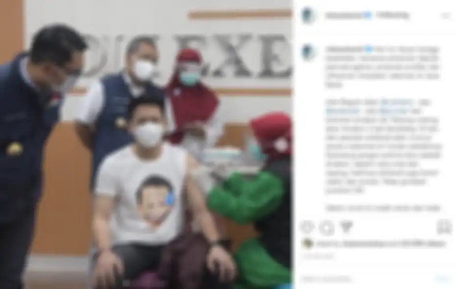 Unggahan Ridwan Kamil yang memperlihatkan Ariel NOAH yang sedang divaksin Covid-19
