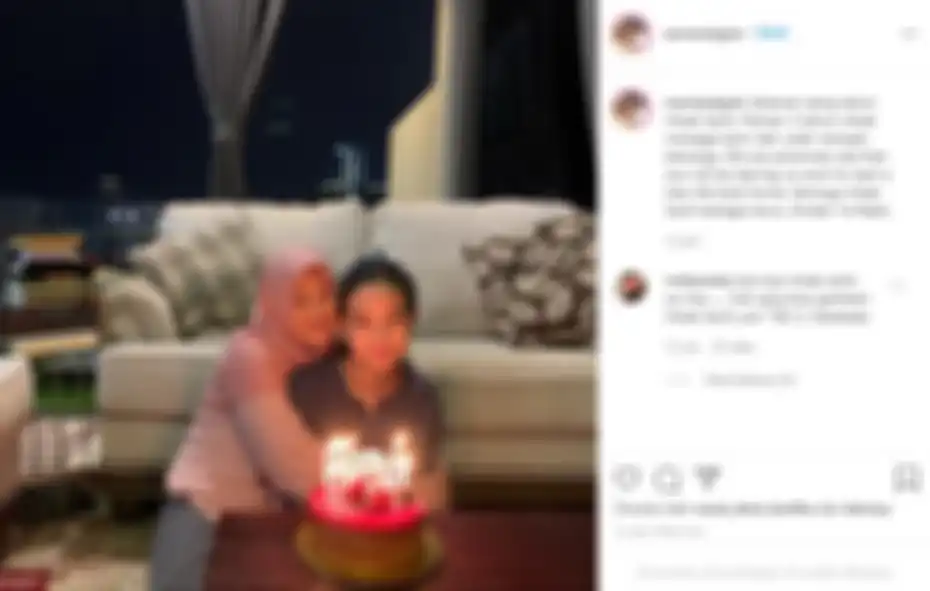 Engku Emran unggah sosok seorang wanita berkerudung