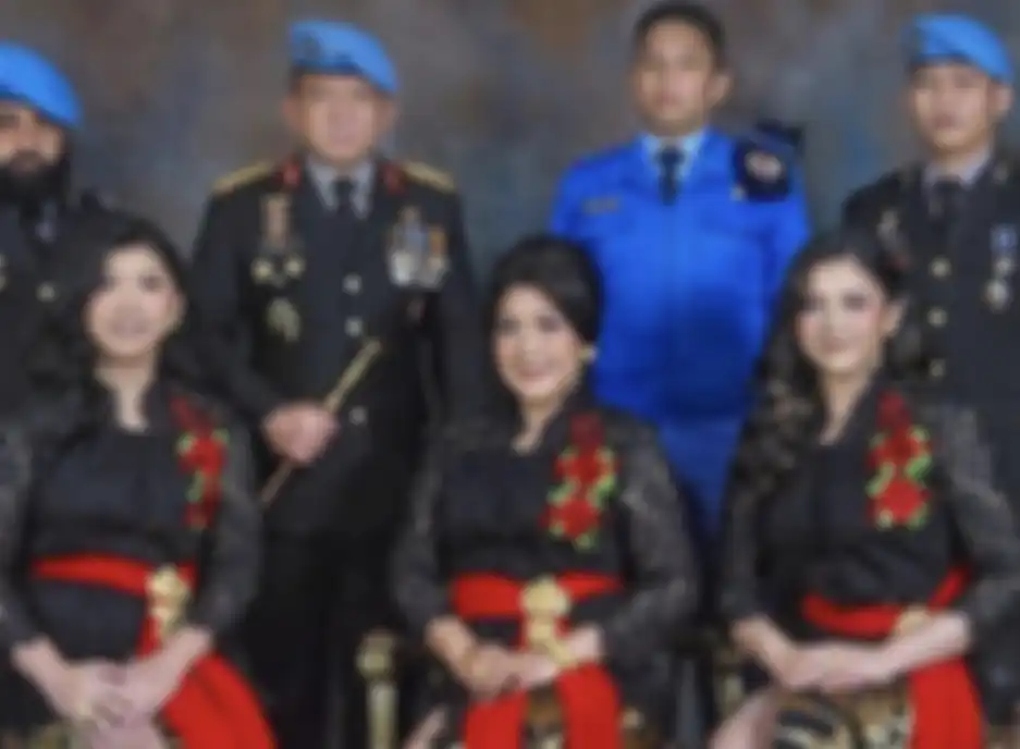 Pengacara Putri Candrawathi murka kliennya dikomentari begini. Terkini, laporan pelecehan istri Ferdy Sambo cuma akal-akalan. 