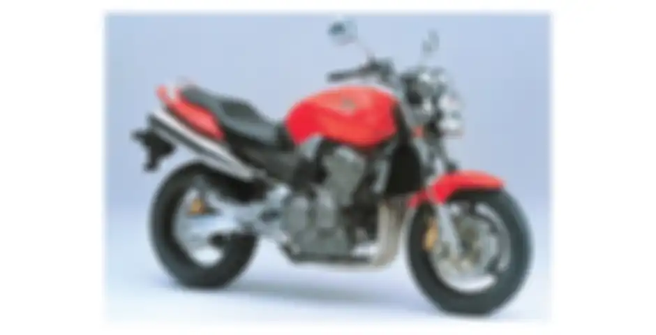 Honda CB900 Hornet pertama muncul tahun 1998