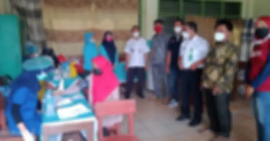 Lurah Duri Kepa Marhali menjadi sorotan. Sebab, kabar Lurah Duri Kepa yang dituding menilap duit warga itu sudah diberitakan media massa.