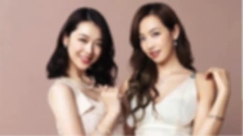 Sulli dan Victoria