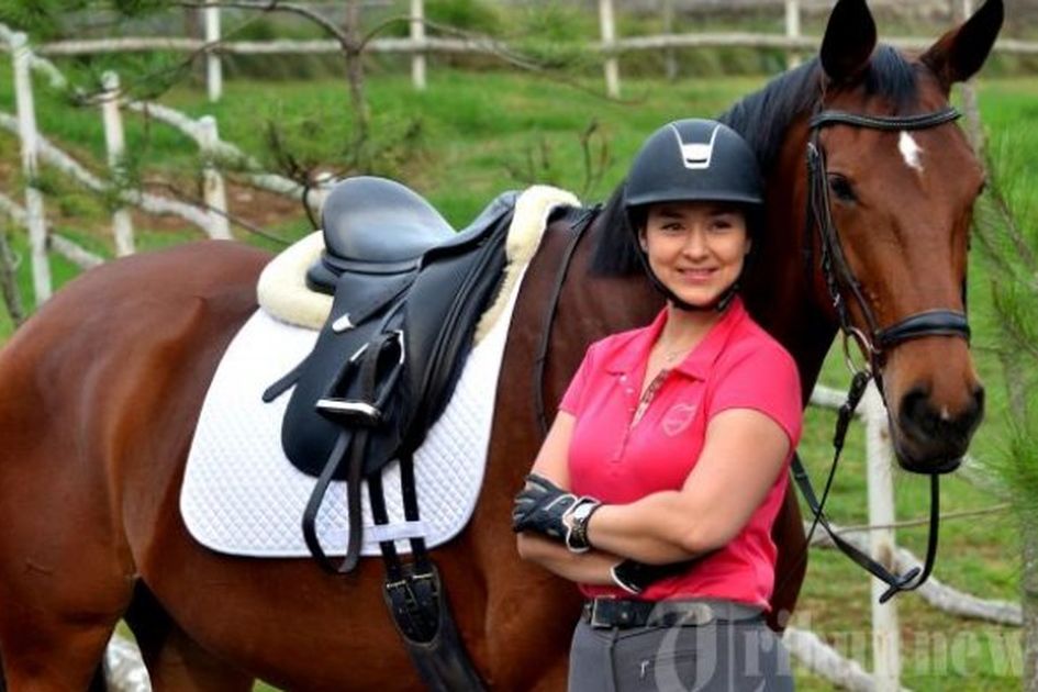 Porno katta kokrak xizmatchi