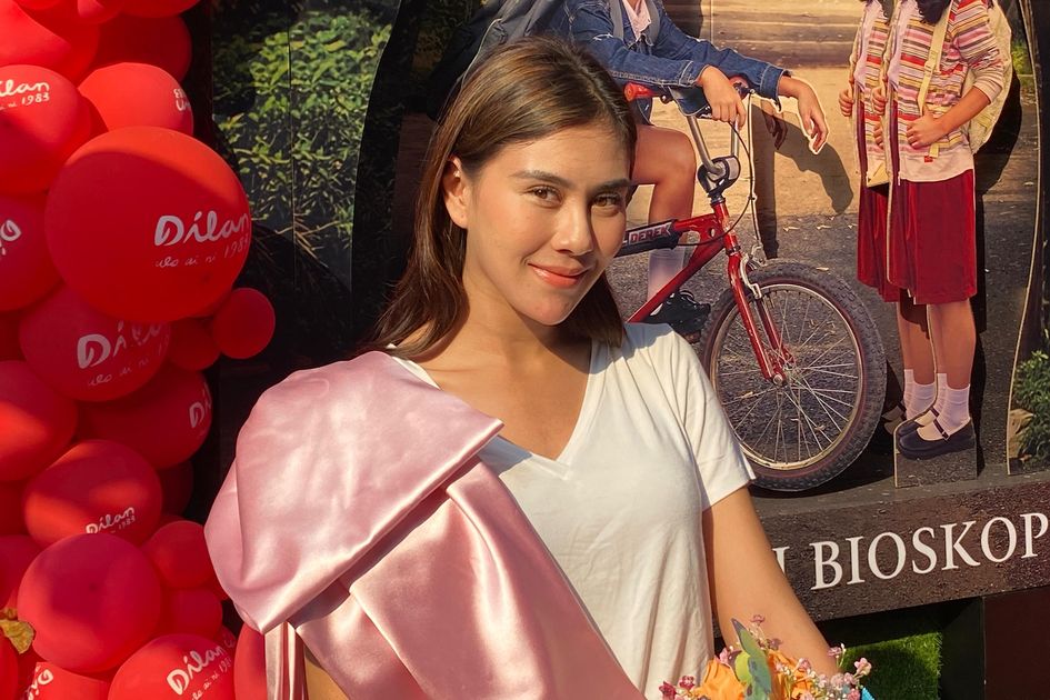 Nonton Film Dilan 1983, Syahnaz Shadiqah Malah Kangen Sekolah di Bandung