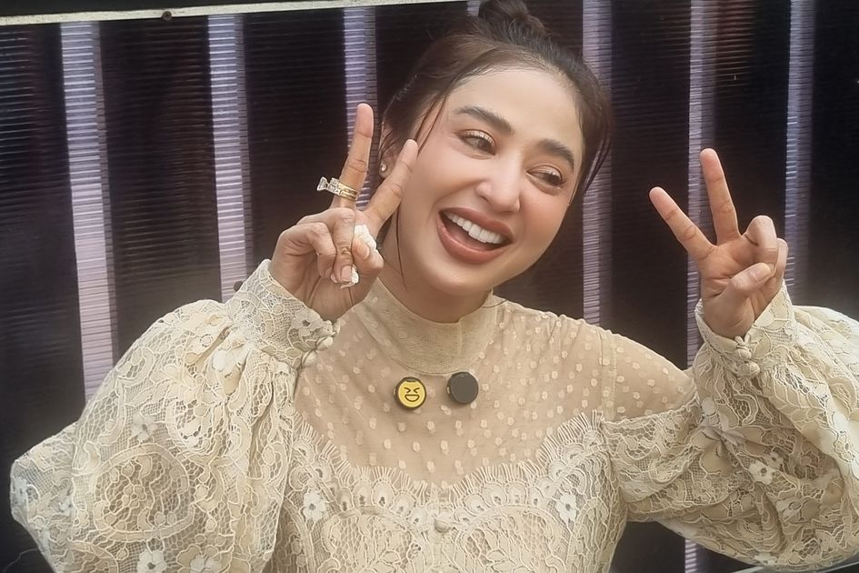 Dewi Perssik Ingin Segera Dapat Jodoh, Kurbankan Sepasang Sapi Bernama Upin Ipin