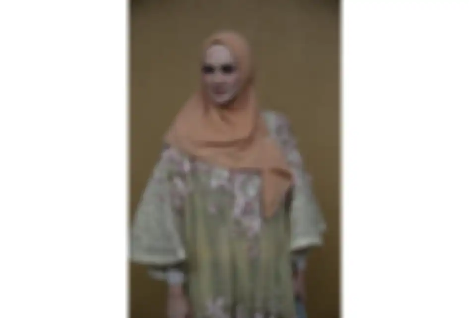 Mulan Jameela usai pelantikan anggota DPR, DPD, dan MPR periode 2019 - 2024 pada sidang paripurna di Kompleks Parlemen, Senayan, Jakarta, Selasa (1/9/2019) pagi.