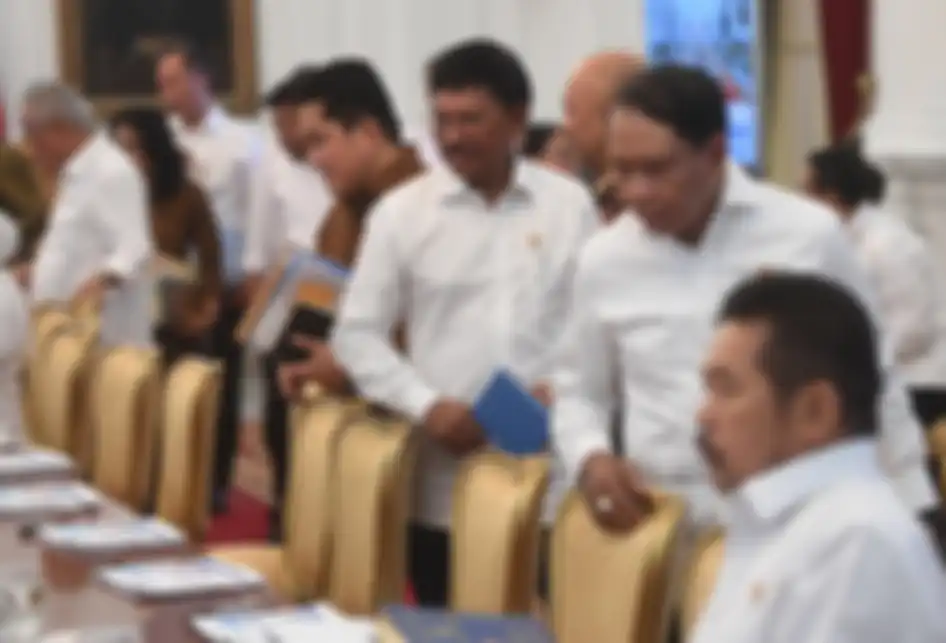 Sejumlah menteri kabinet indonesia maju mengikuti sidang kabinet paripurna di Istana Merdeka, Jakarta, Kamis (24/10/2019). Sidang kabinet paripurna itu merupakan sidang perdana yang diikuti menteri-menteri Kabinet Indonesia Maju.