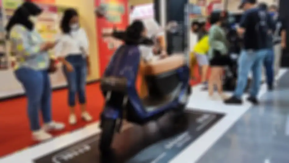 Segway E110L di GIIAS 2022.