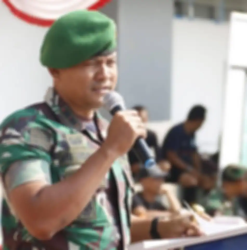 Jenderal Dudung sentil harga diri TNI, mantan komandan pasukan elite Raider Kostrad buru-buru lakukan ini. Foto sang perwira beredar.