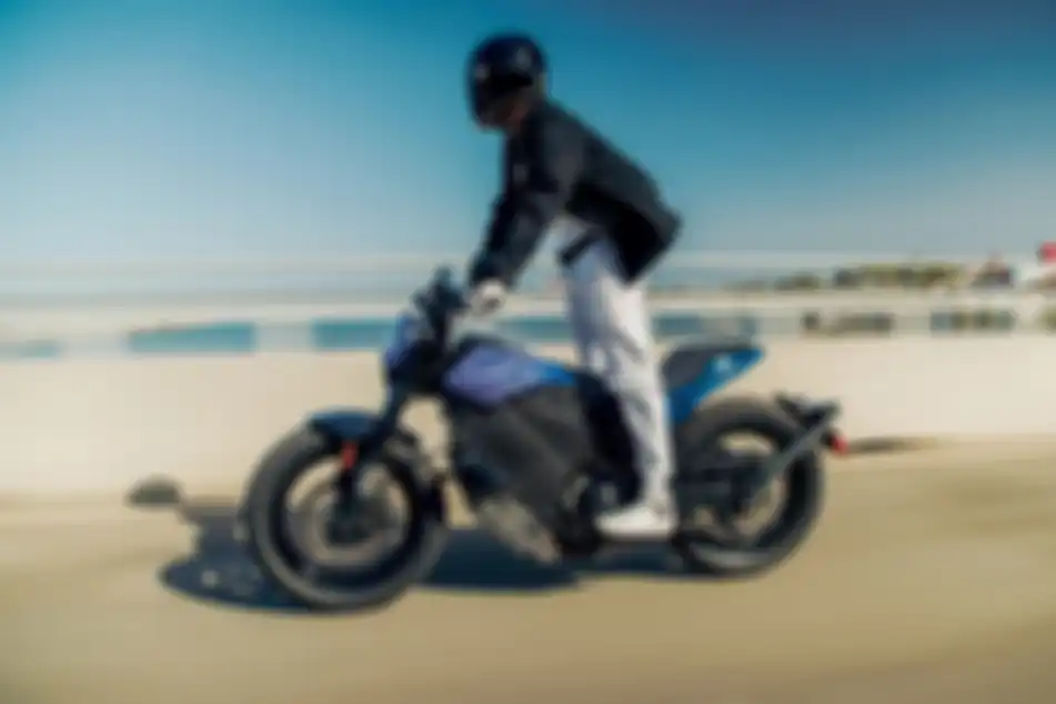 Motor listrik LiveWire S2 Del Mar bisa mencetak angka 0 sampai 100 km per jam hanya dengan 3,1 detik!