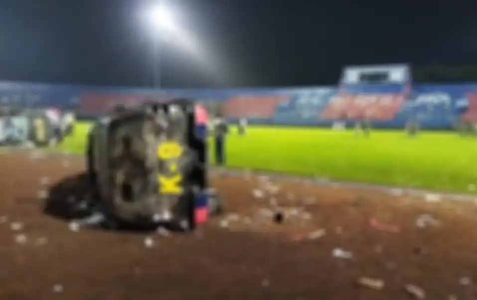 Ternyata begini penyebab kerusuhan di Stadion Kanjuruhan Malang yang tewaskan 127 orang. Kapolda Jatim buka suara.