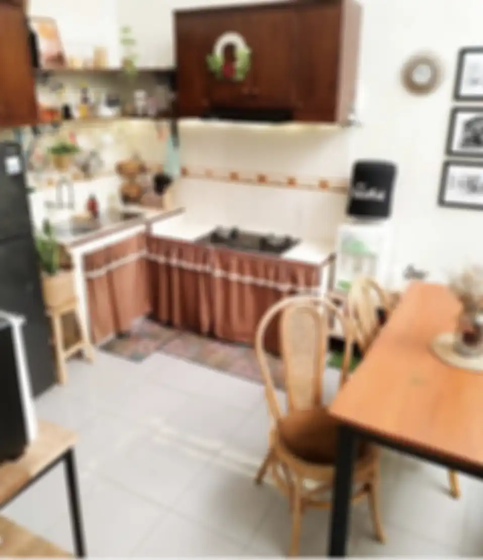Intip desain dapur mungil rumah subsidi yang tak boros biaya ini. Simpel tapi bikin betah Ibu-ibu. Lihat 6 foto referensinya yuk. 