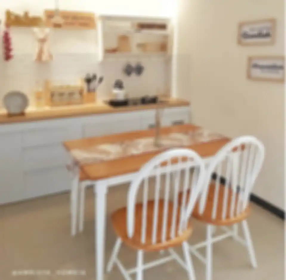 Desain dapur minimalis terbuka bikin anak-anak malas beranjak pergi dari ruang makan. Hangat nan nyaman! Ini 6 foto cantiknya. 