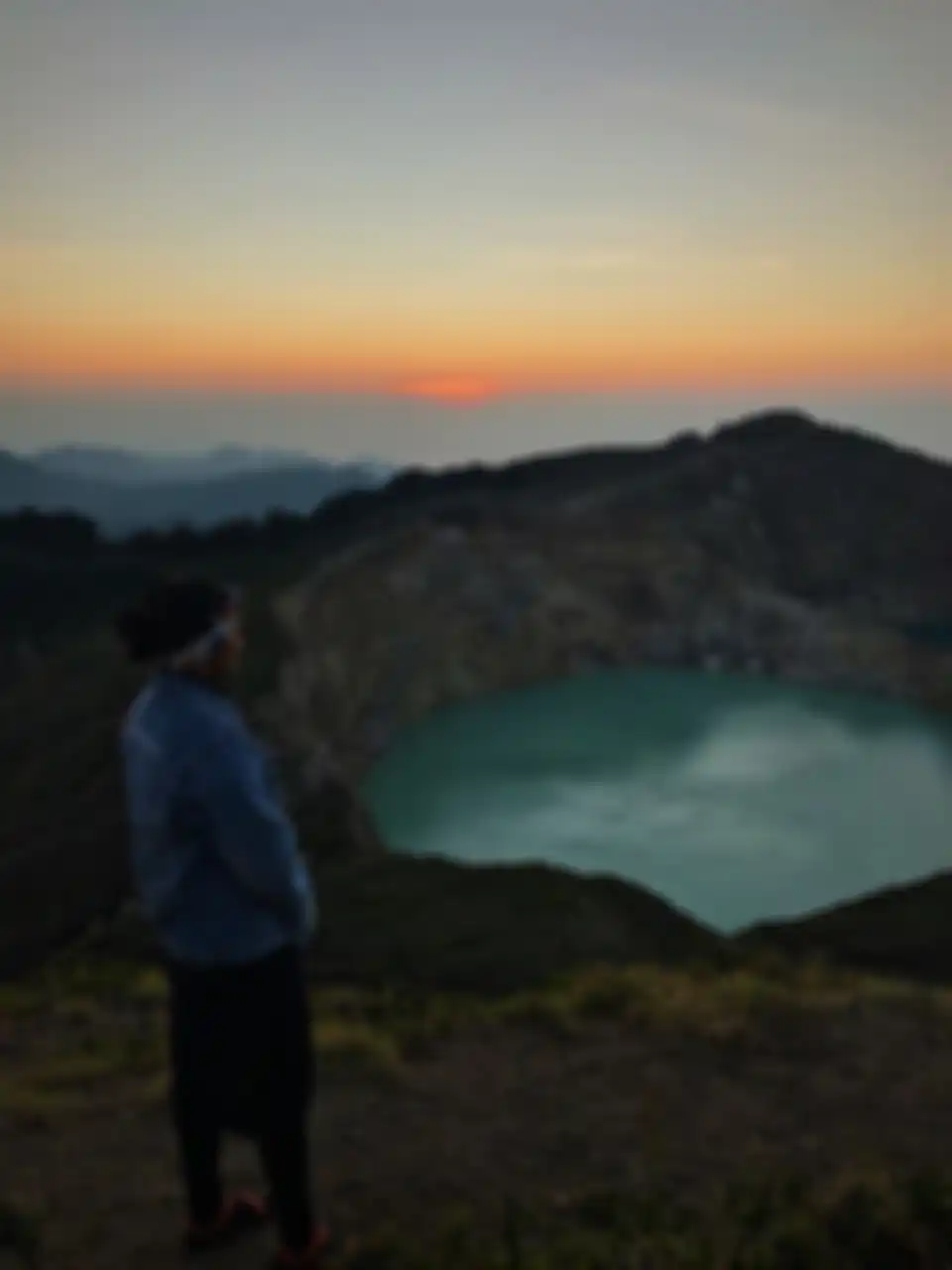 Keindahan danau Kelimutu di Flores, NTT