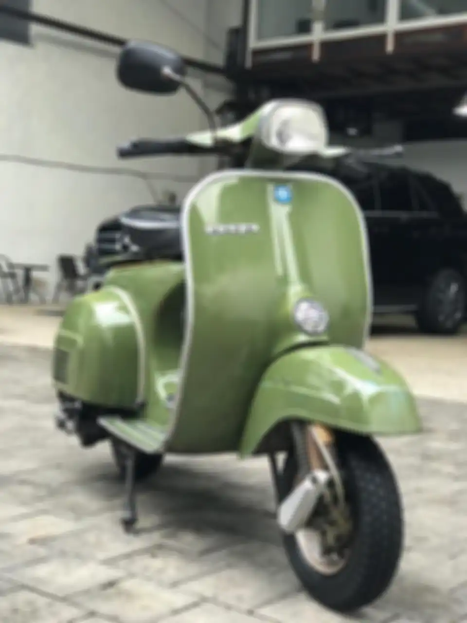 Vespa Super 150 edisi HUT ke-450 DKI Jakarta, meluncur di Jakarta Fair tahun 1978.