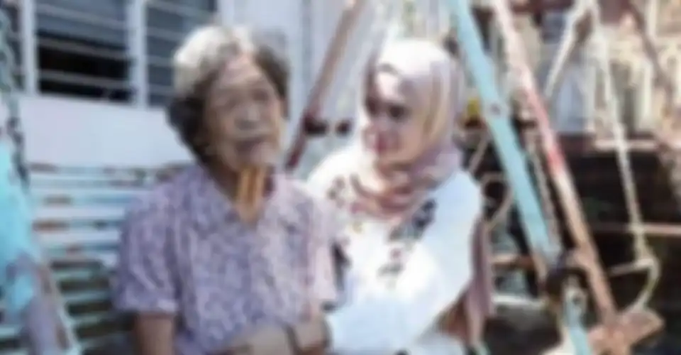 Foto anak TKI yang dirawat wanita beda agama viral. Itu sebabnya, masalah Rohana Abdullah mengundang perhatian publik juga pejabat Malaysia.