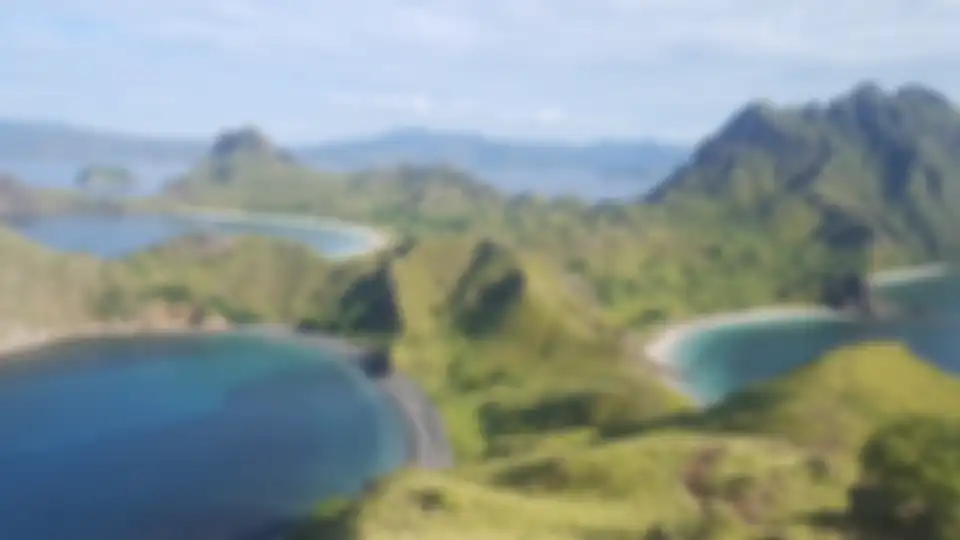 Pulau di wilayah Taman Nasional Komodo