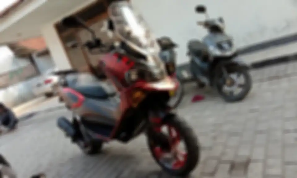 Yamaha NMAX ADV milik Mahza
