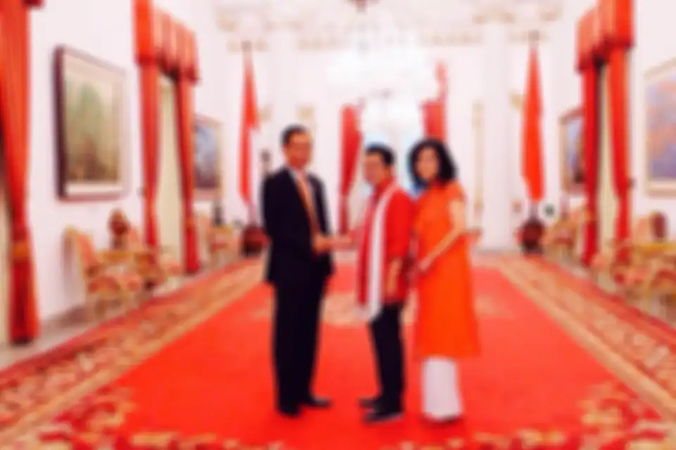 Sekitar tiga tahun usai foto Dian Pramana Poetra ditangisi, Deddy Dhukun kembali kabar sedih. Musisi senior Tanah Air ini kritis. 