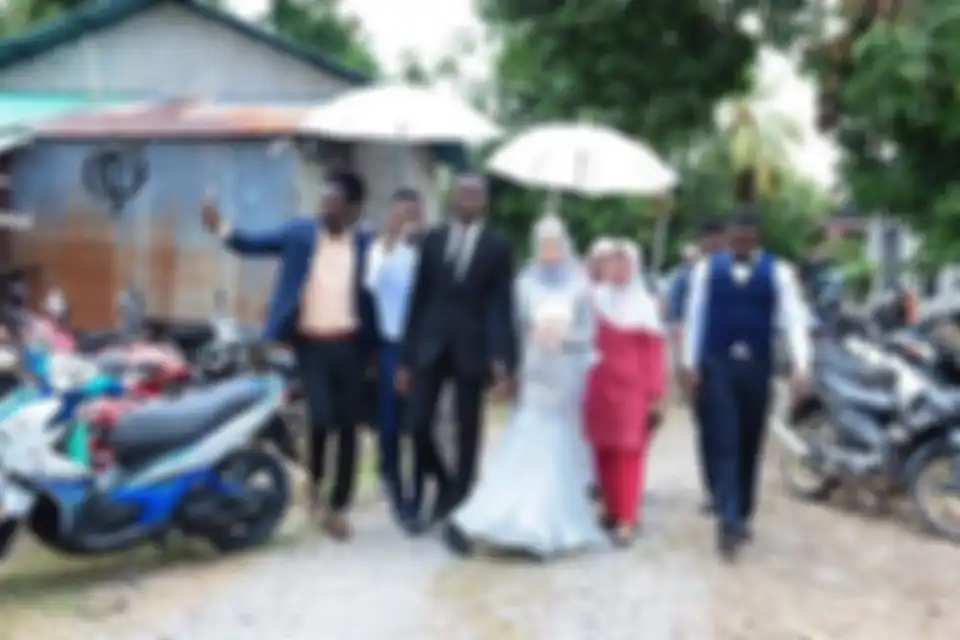 Nur Afila dan Adama.