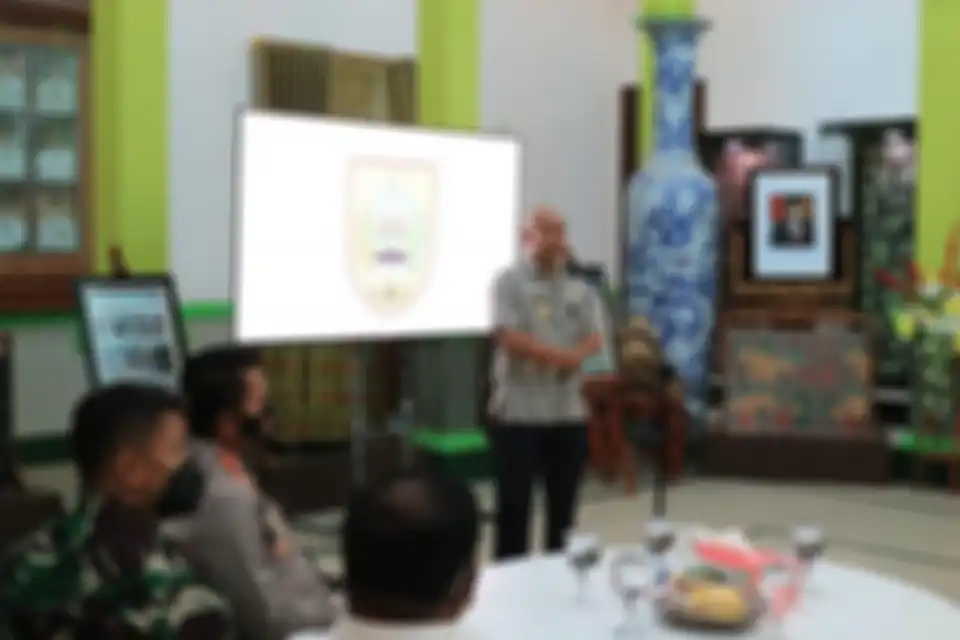 Bupati Pemalang sebelum kena OTT KPK ternyata sempat temui jenderal TNI. Ini foto wajah Mukti Agung Wibowo yang beredar. 