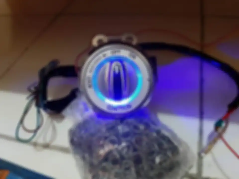 Dilengkapi lampu memudahkan ketika malam