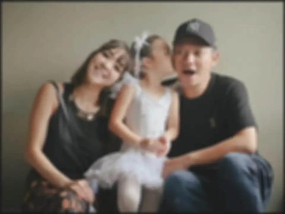 Potret Gisella Anastasia bersama Gading Marten dan Gempi.